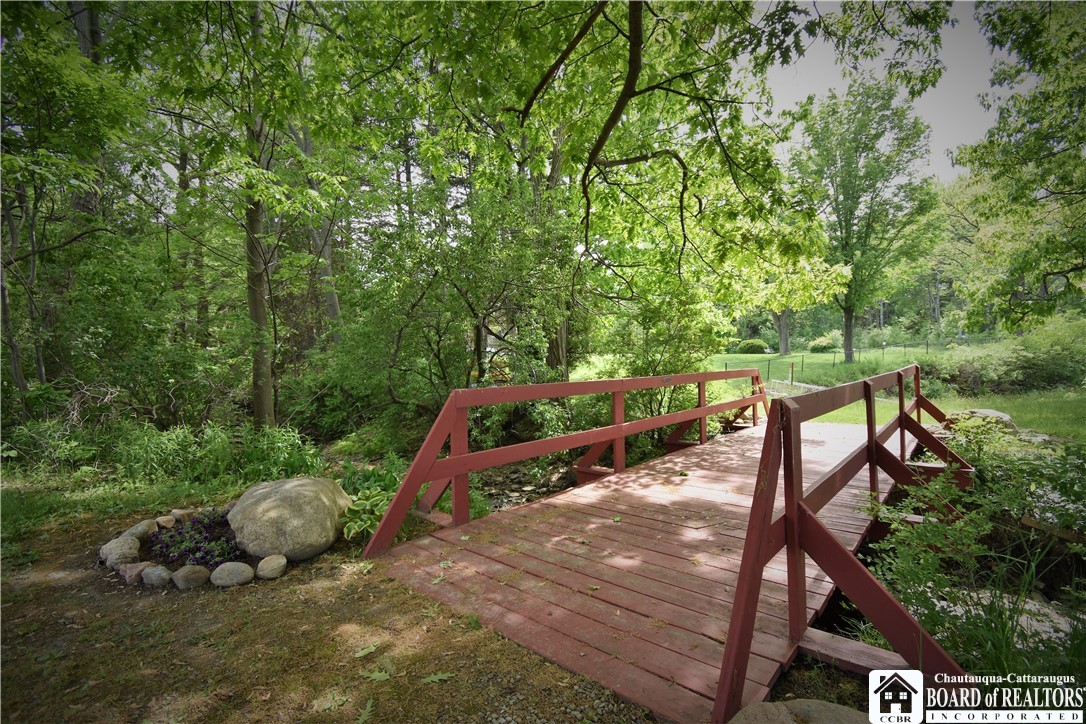 807 Edgewater Drive 807