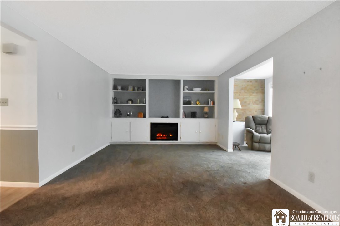 807 Edgewater Drive 807