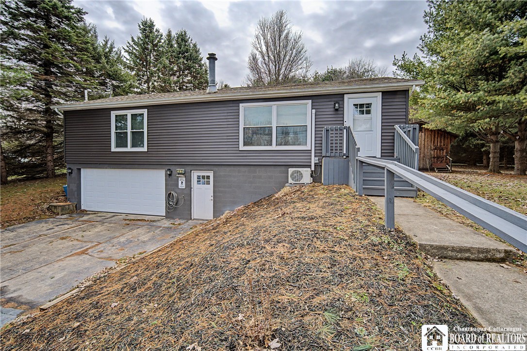 140 Lakeview Avenue