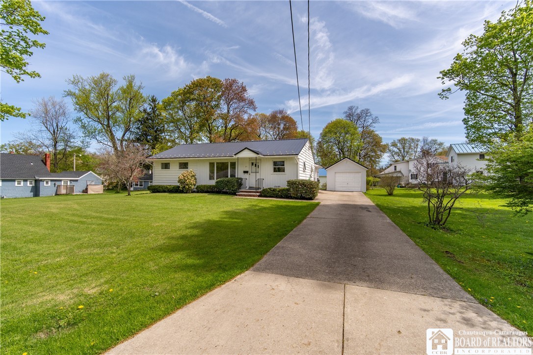 27 Crandall Street