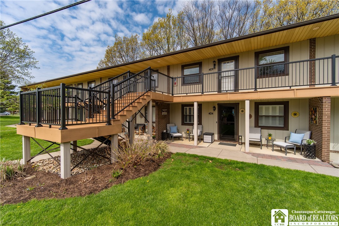 409 Edgewater Drive