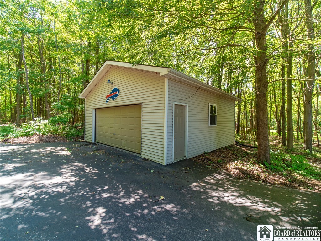 7570 Martin Wright Road