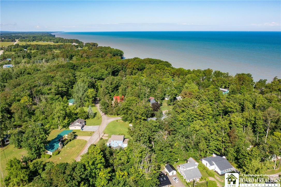60 Shore Drive