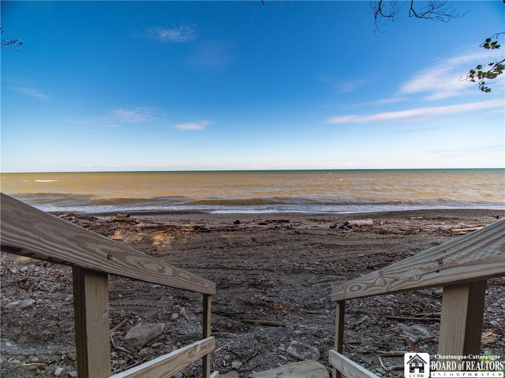 26 Shore Drive