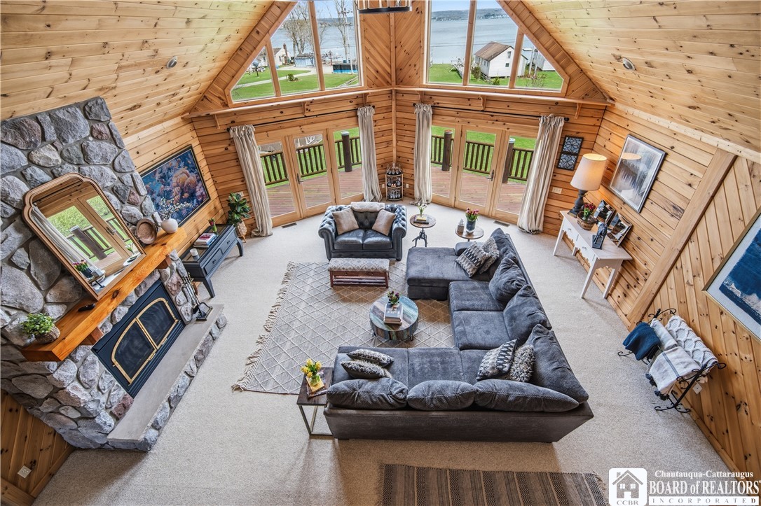 5104 West Lake Road