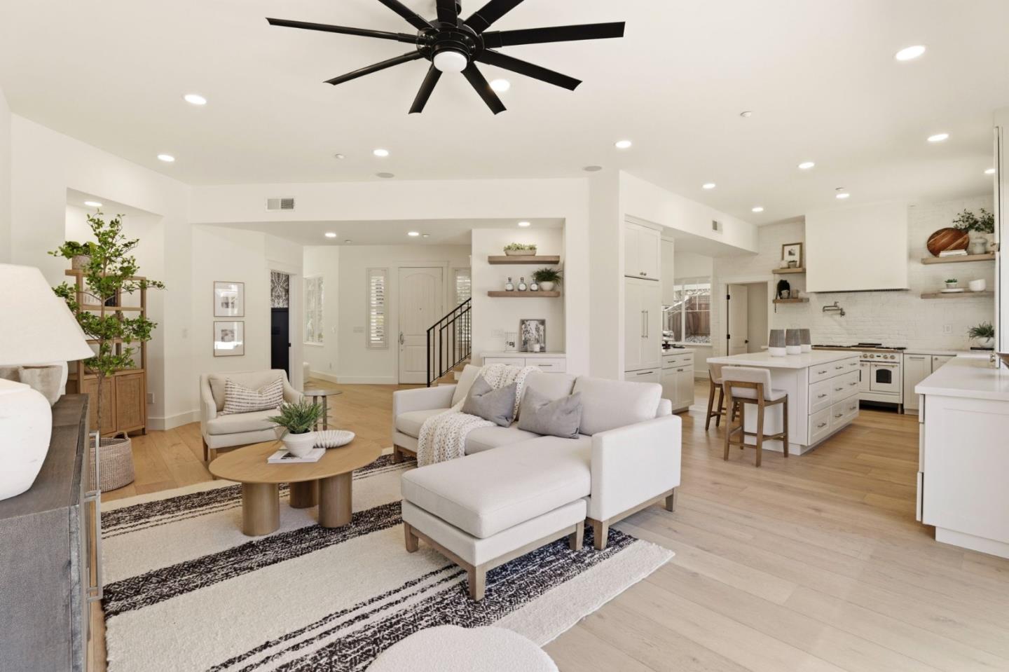 211 Woodland Court