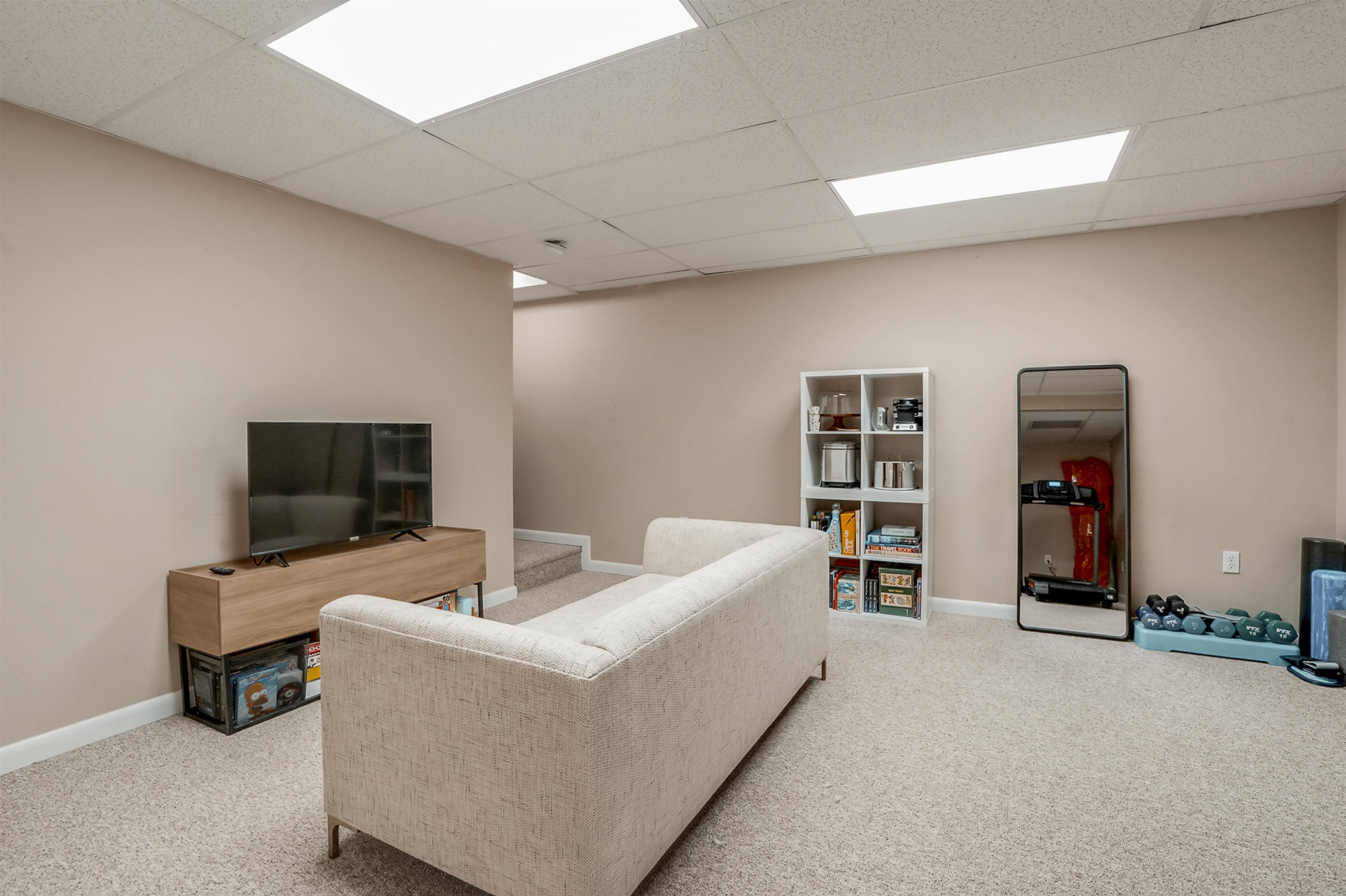 122 High Range Road Unit: B