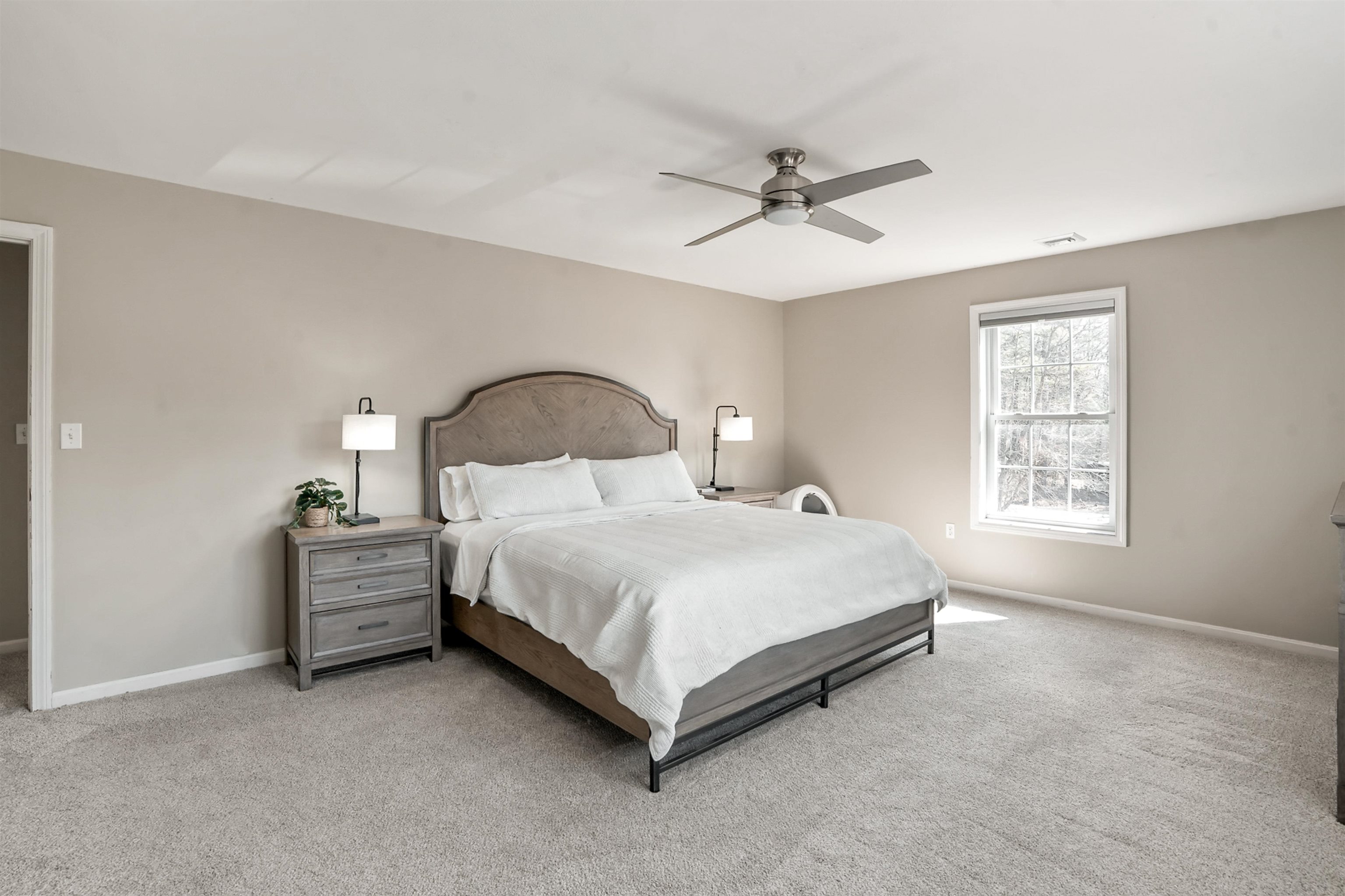 122 High Range Road Unit: B