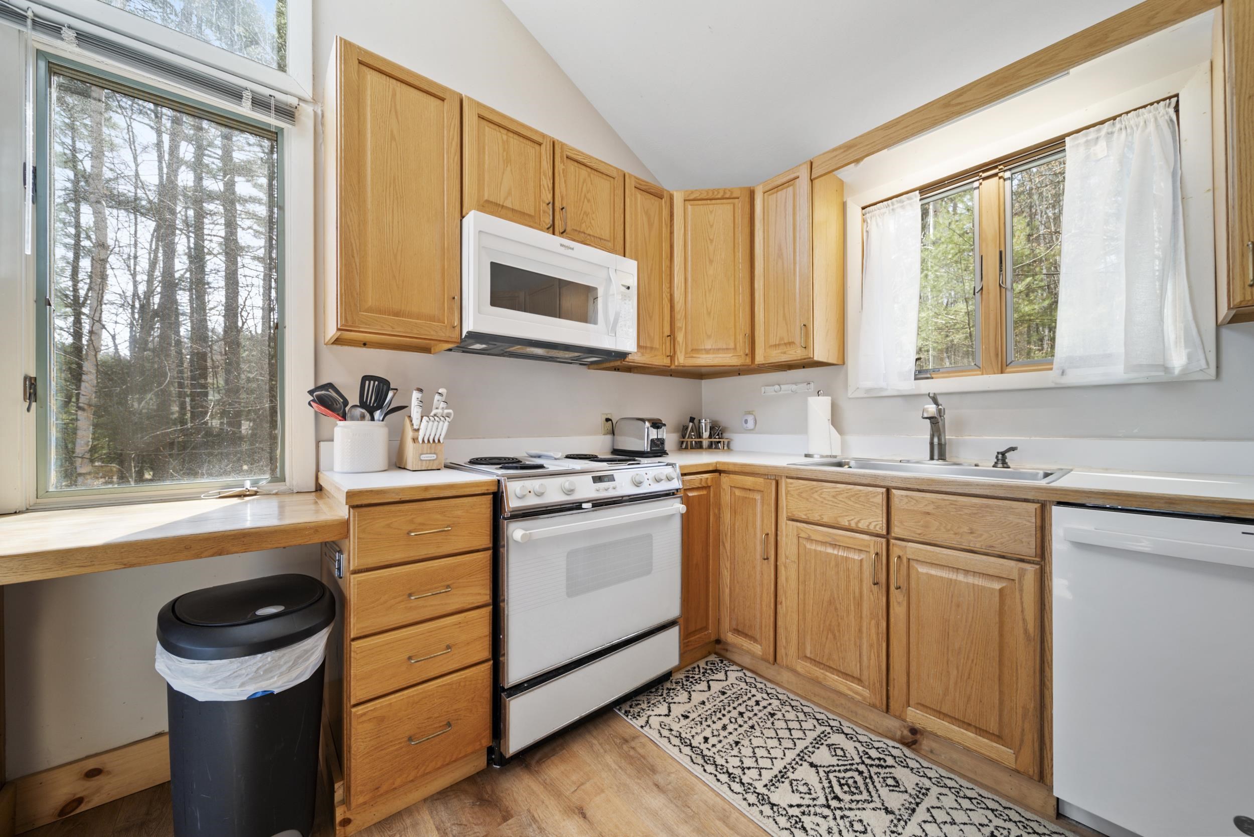 15 Goose Hollow Road