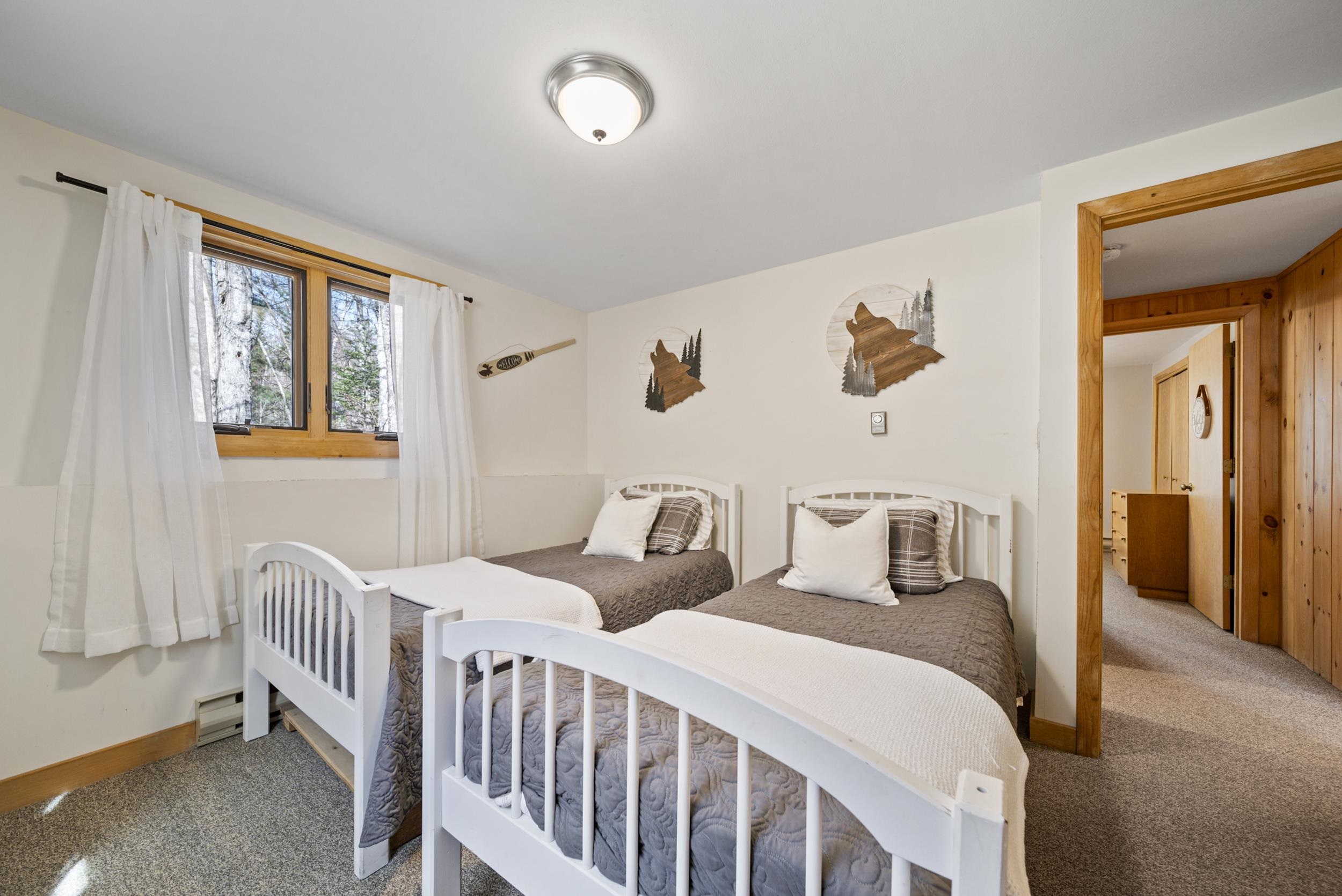 15 Goose Hollow Road