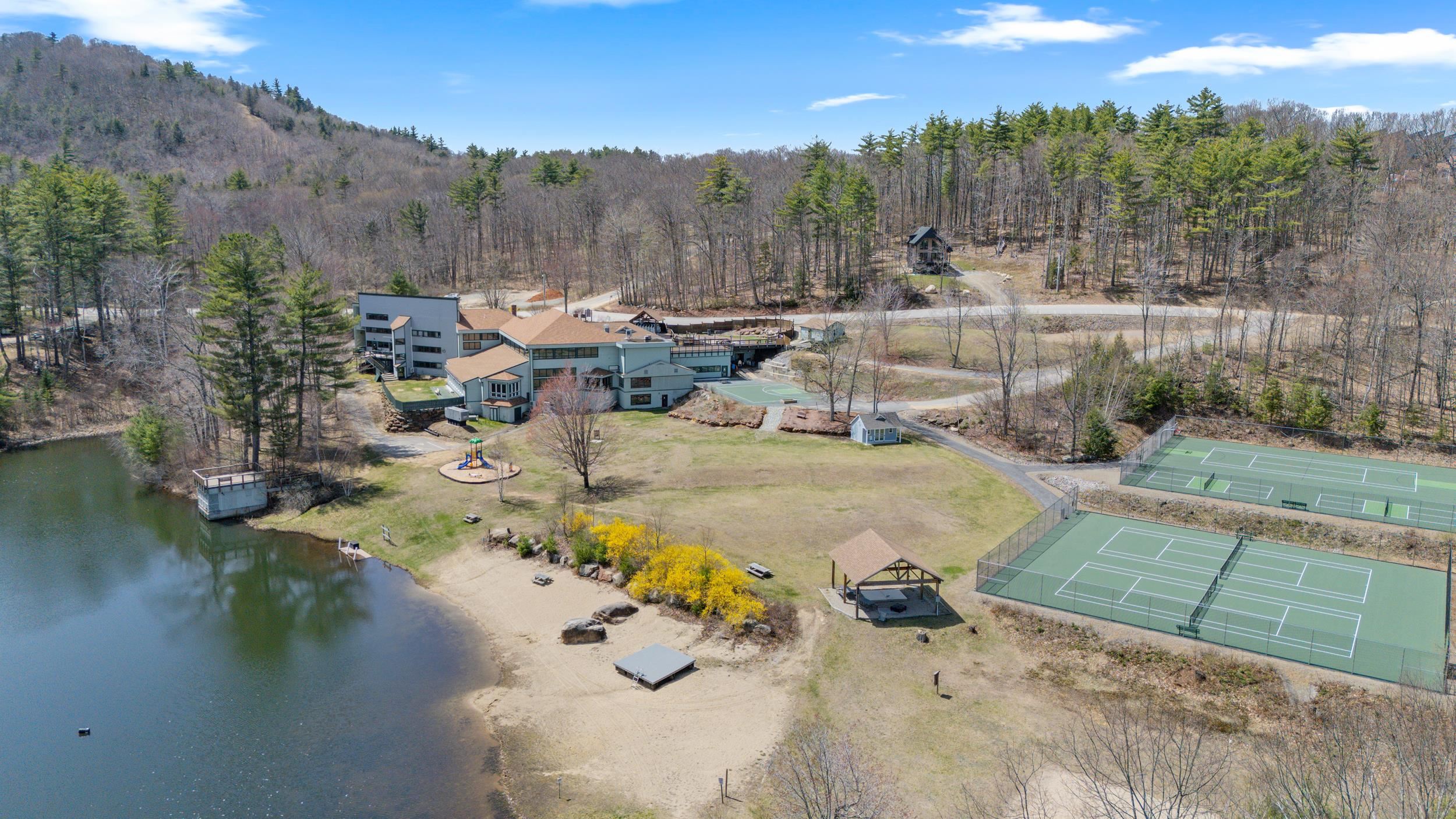15 Goose Hollow Road