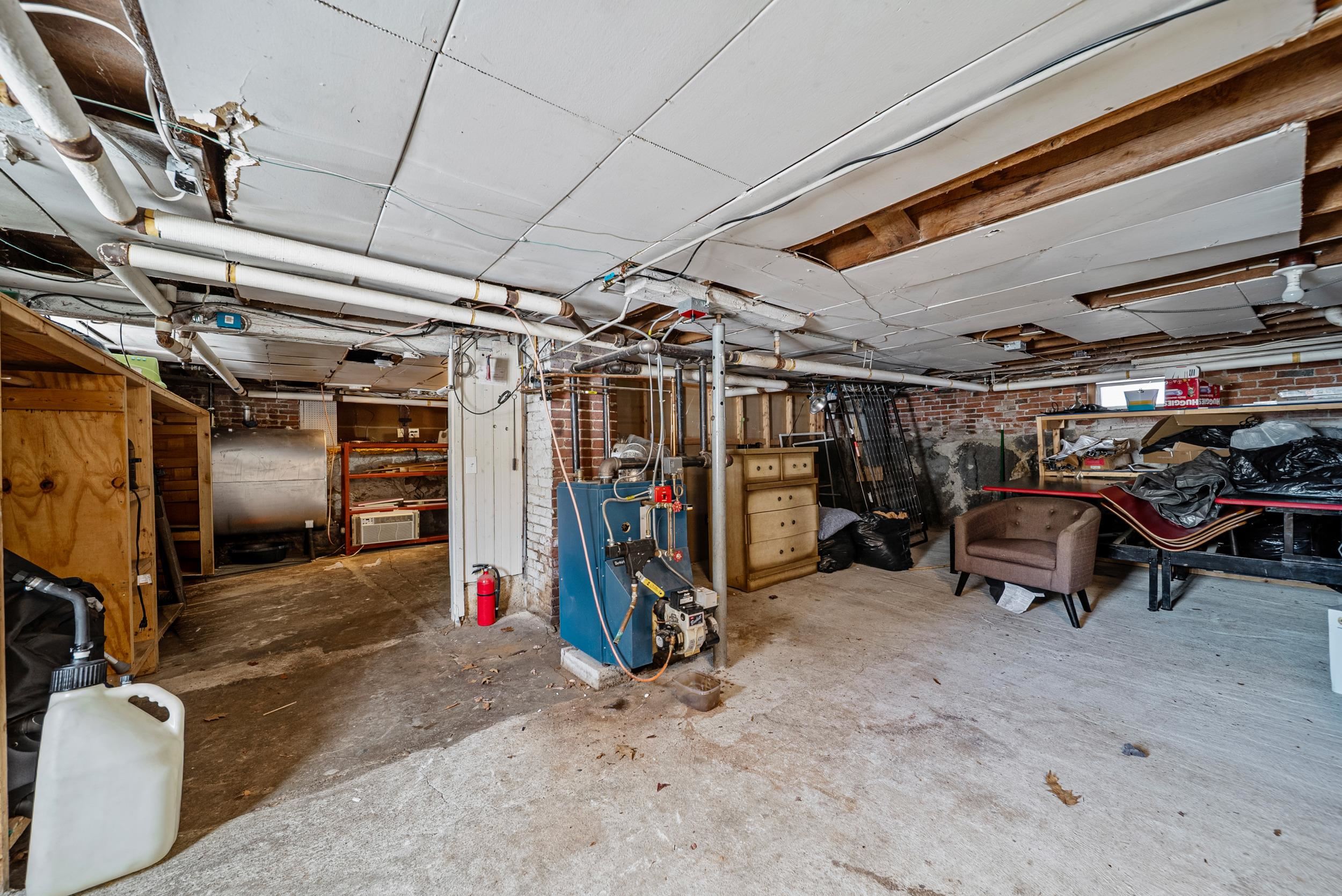 166 Gilford Avenue