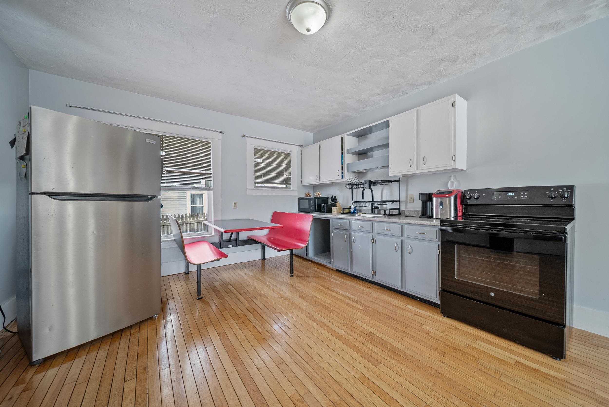 166 Gilford Avenue