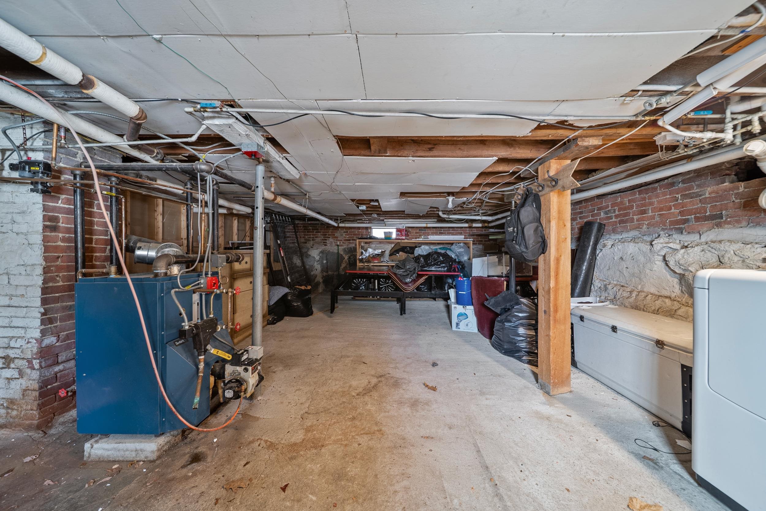 166 Gilford Avenue