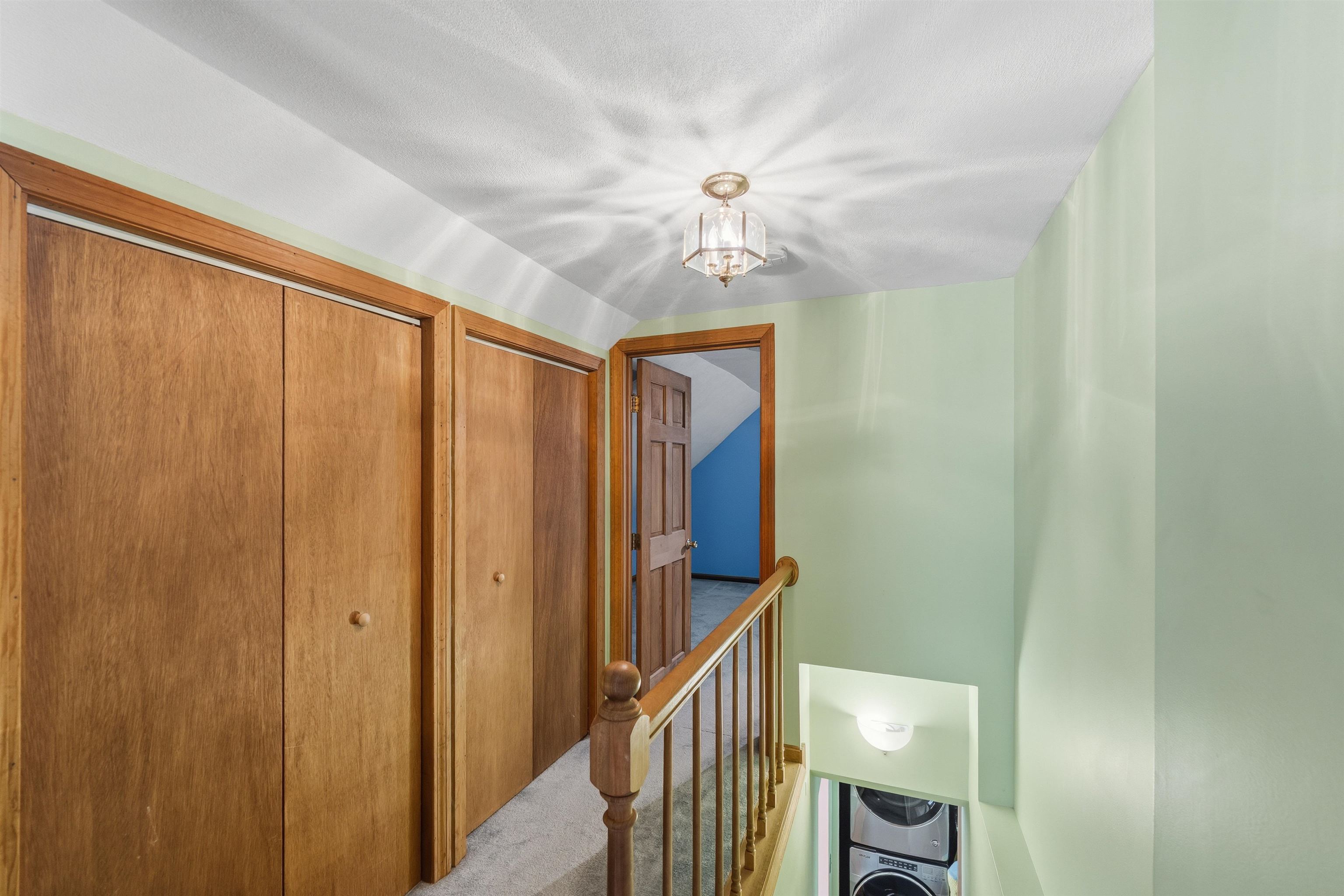7 Nicholas Road