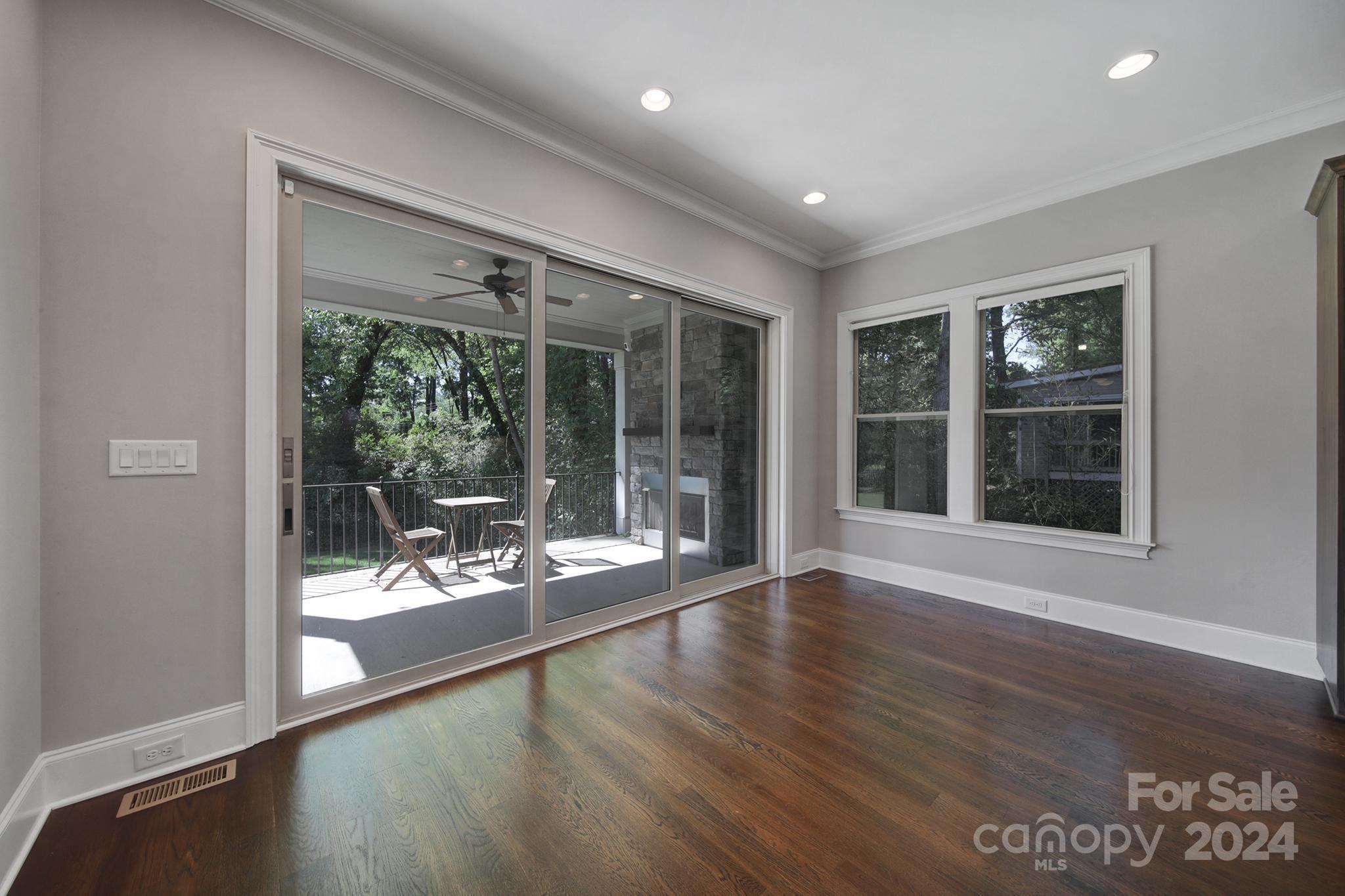 406 N Sharon Amity Rd