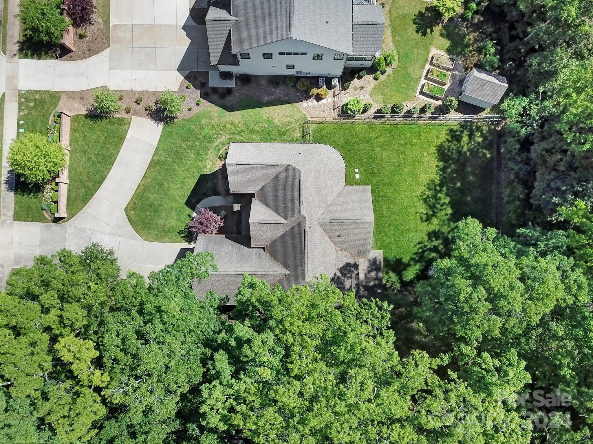 406 N Sharon Amity Rd