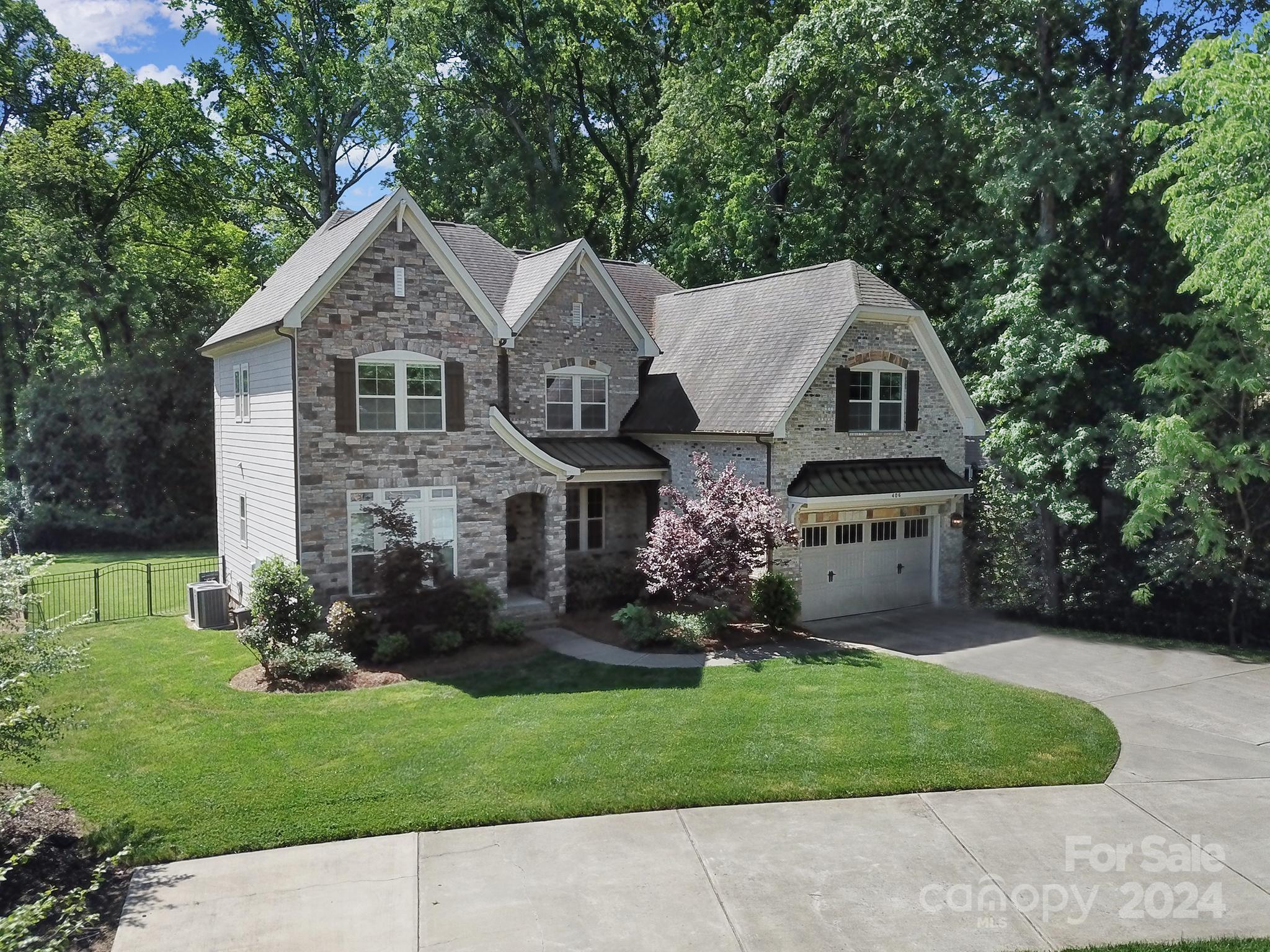 406 N Sharon Amity Rd
