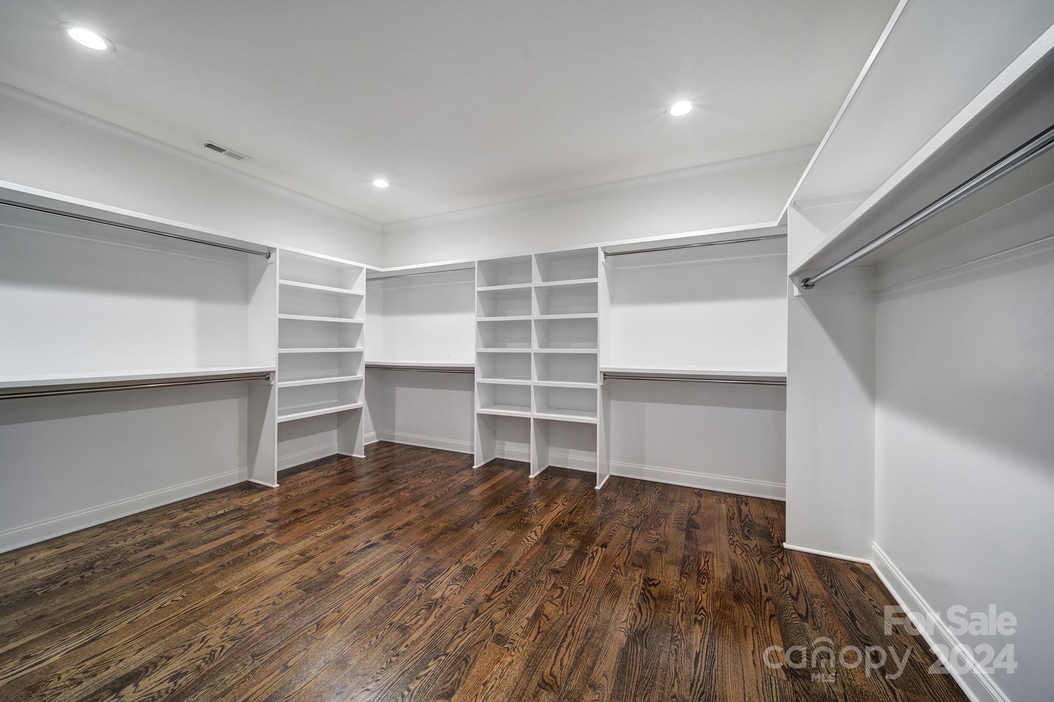 406 N Sharon Amity Rd