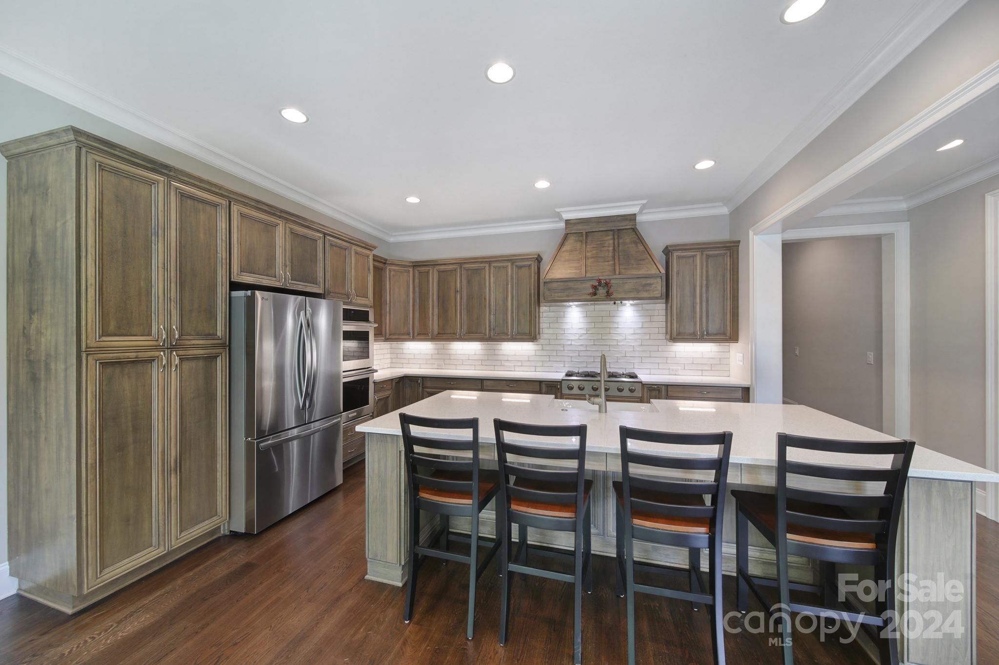 406 N Sharon Amity Rd