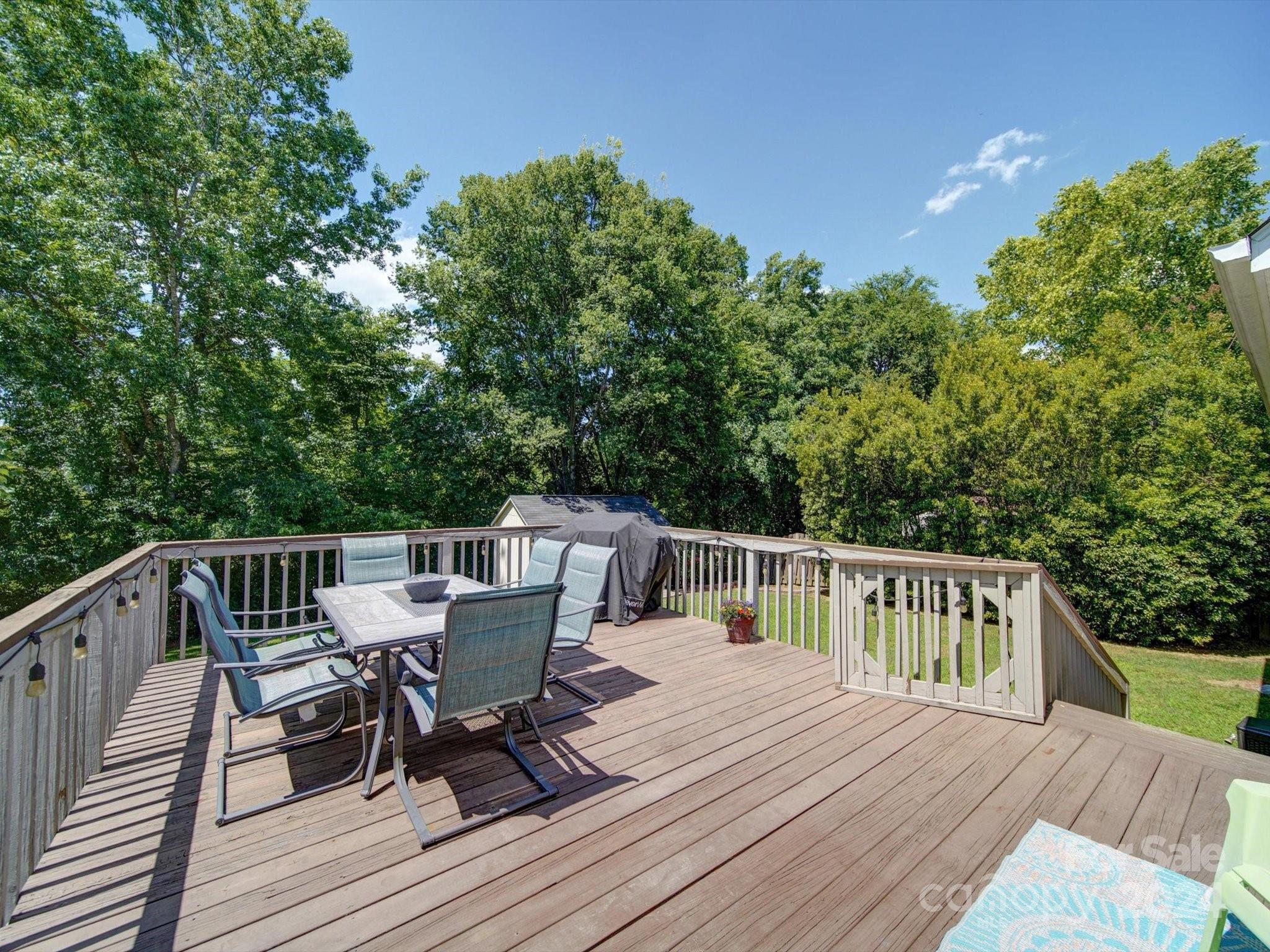 2002 Blazing Star Ln