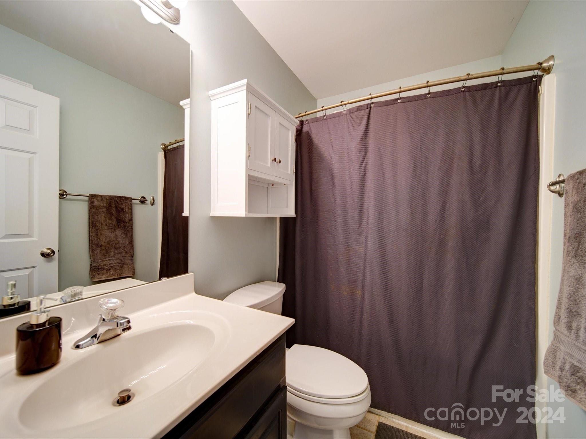 2002 Blazing Star Ln