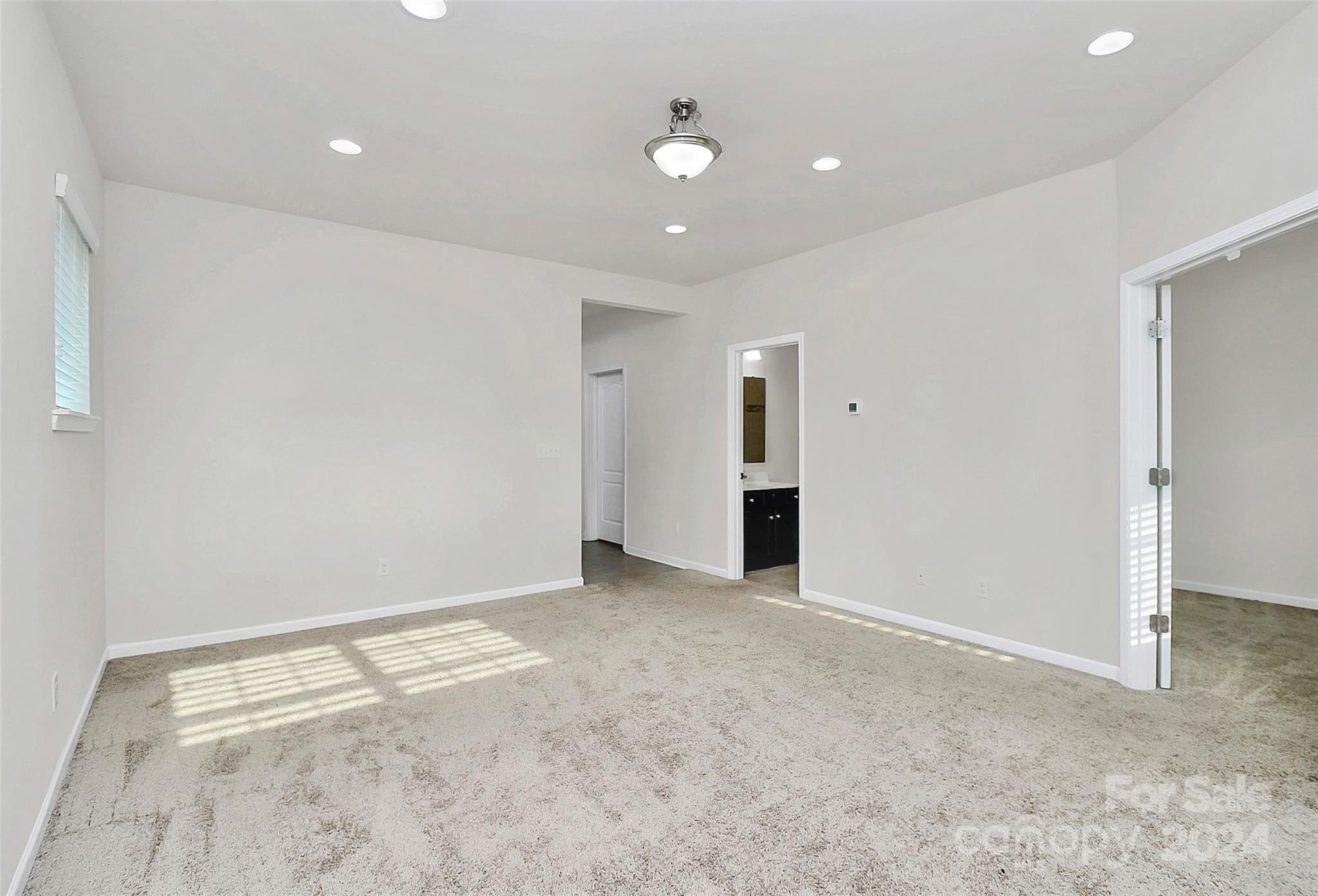 6268 Cloverdale Dr