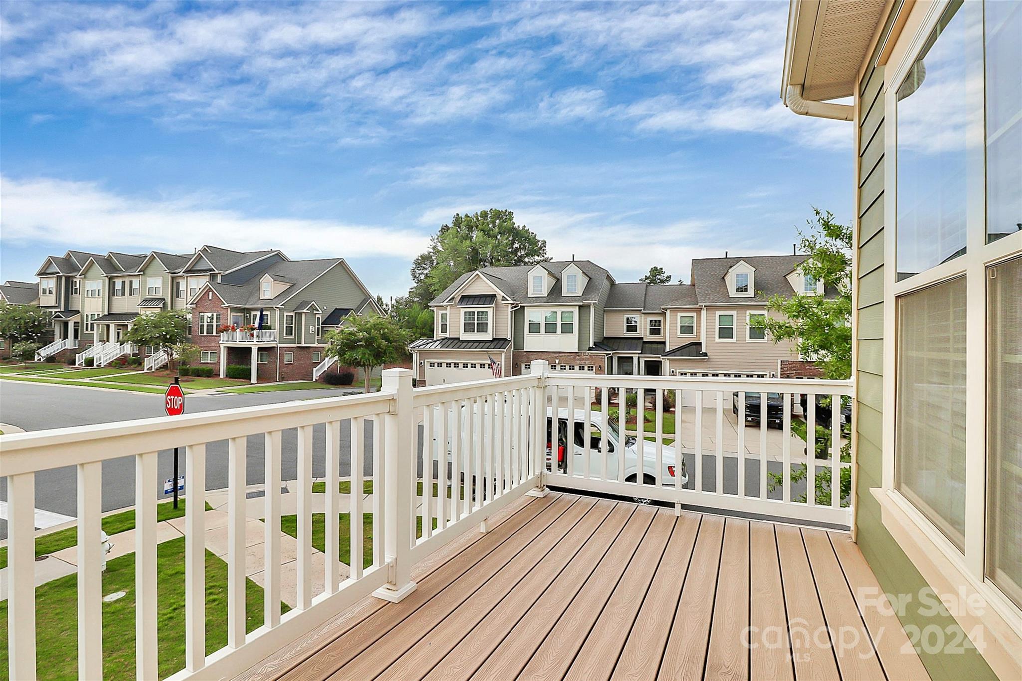 6268 Cloverdale Dr
