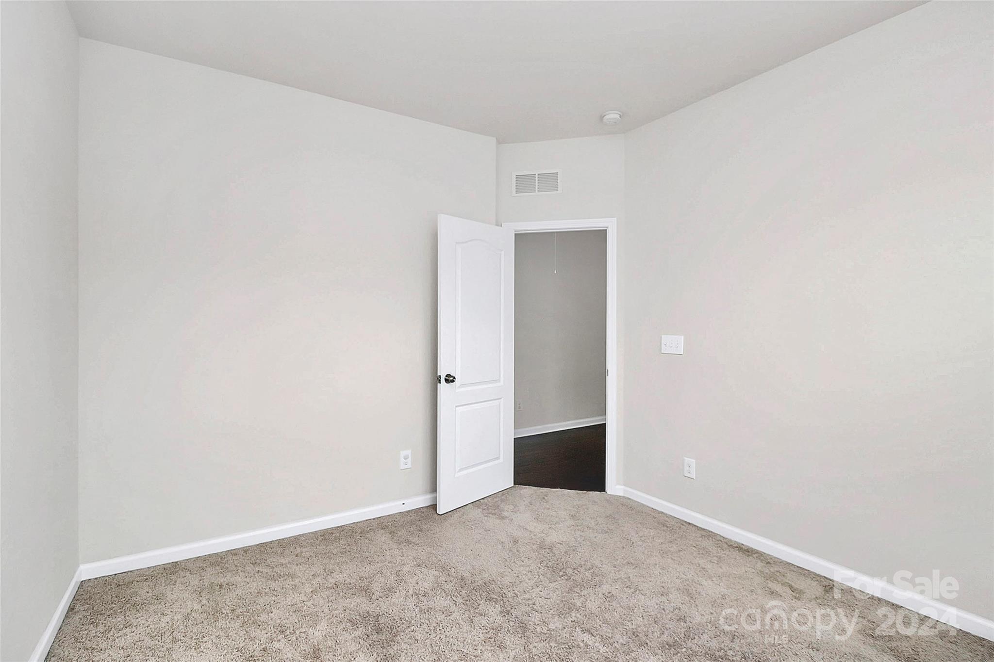 6268 Cloverdale Dr