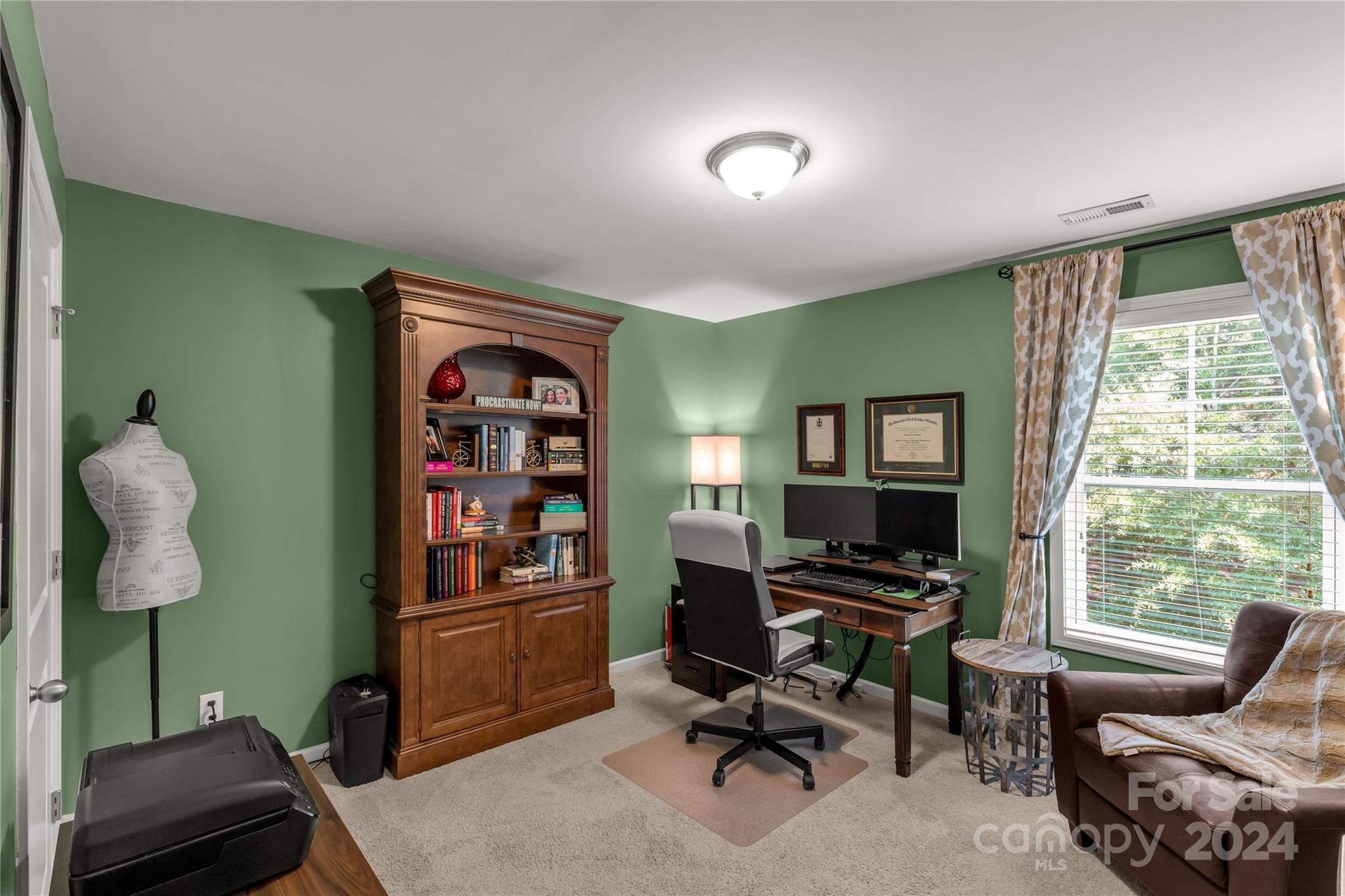 2423 Palmdale Walk Dr