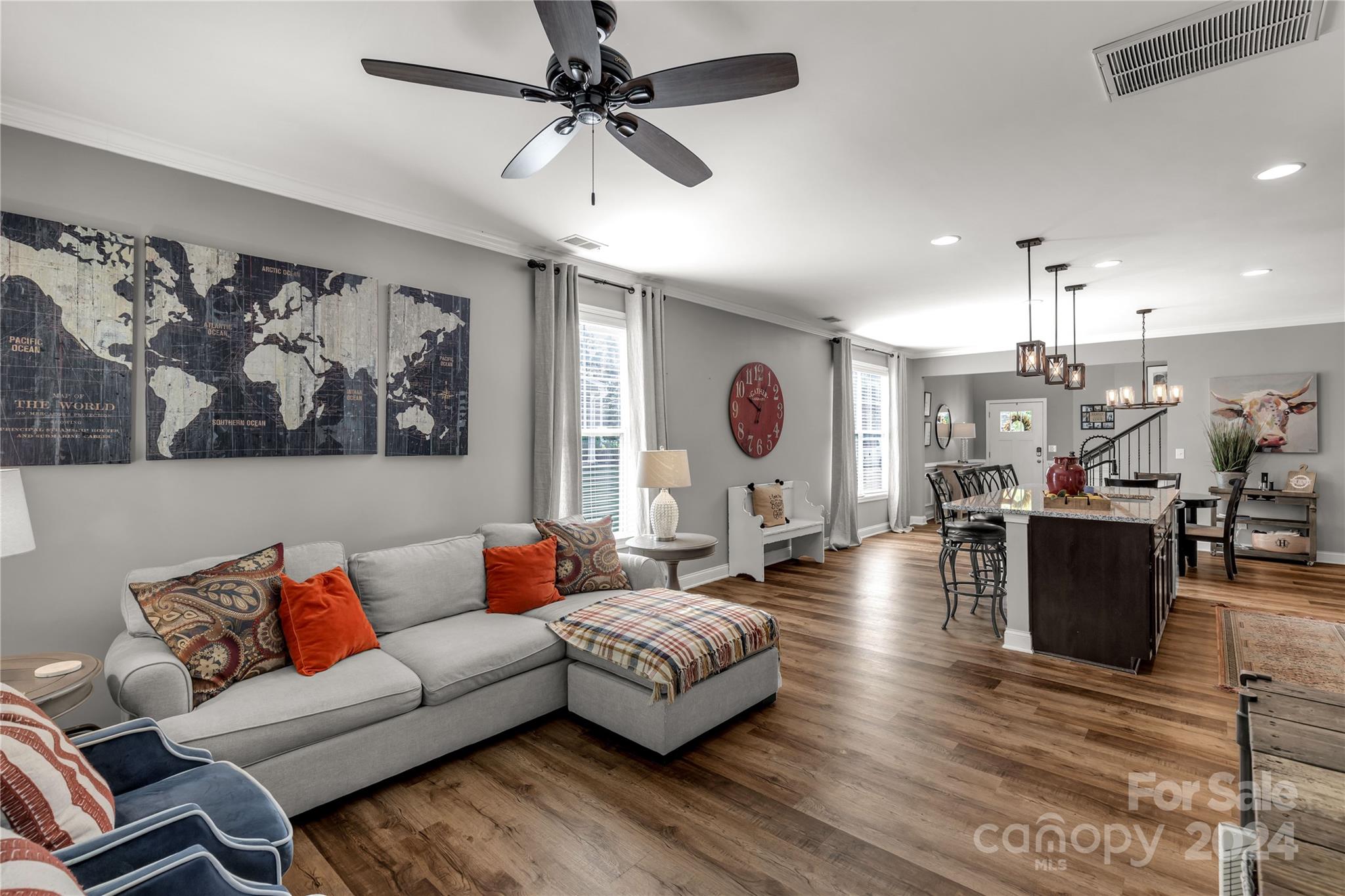 2423 Palmdale Walk Dr