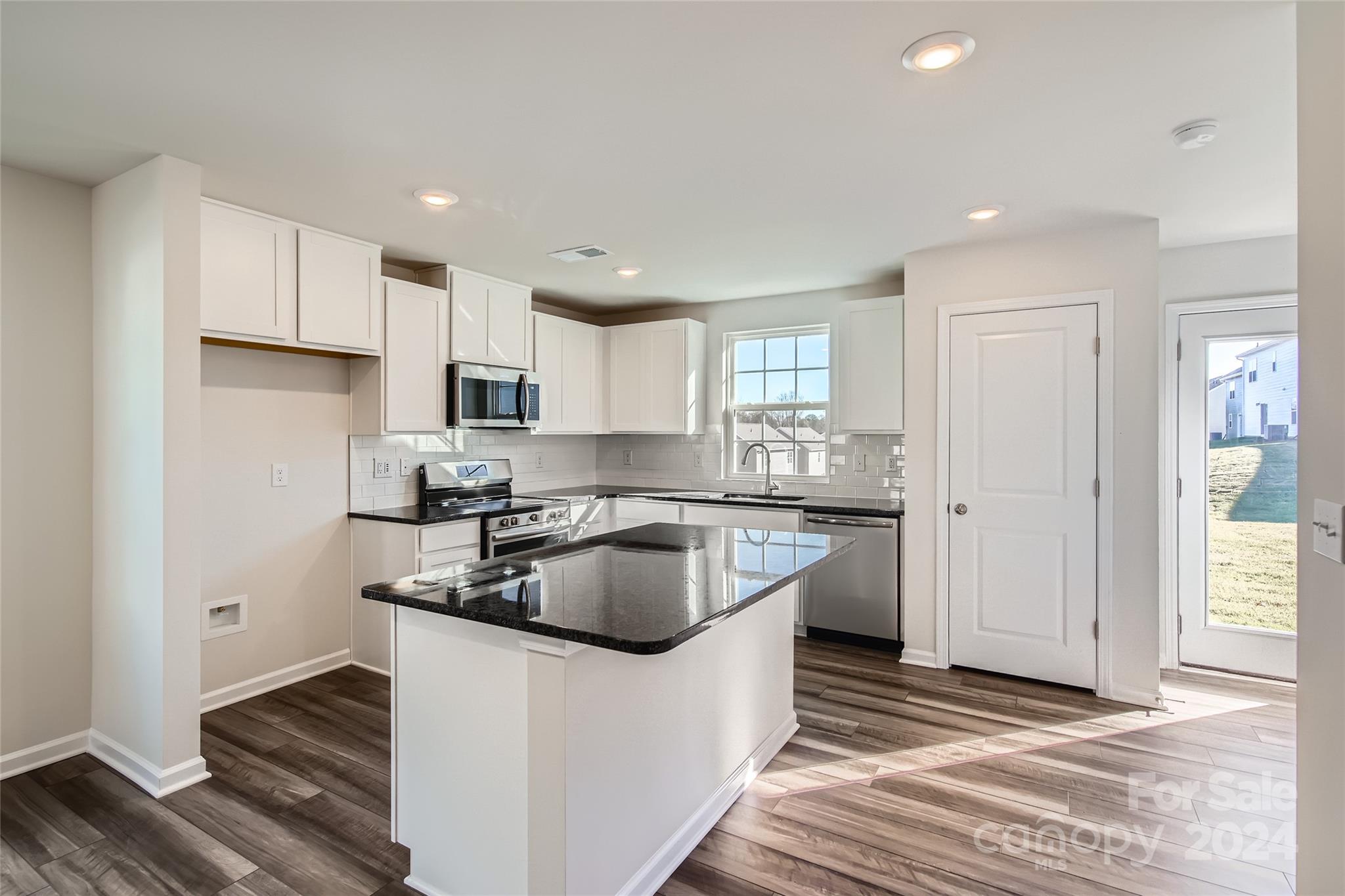 1609 Cannonball Ln