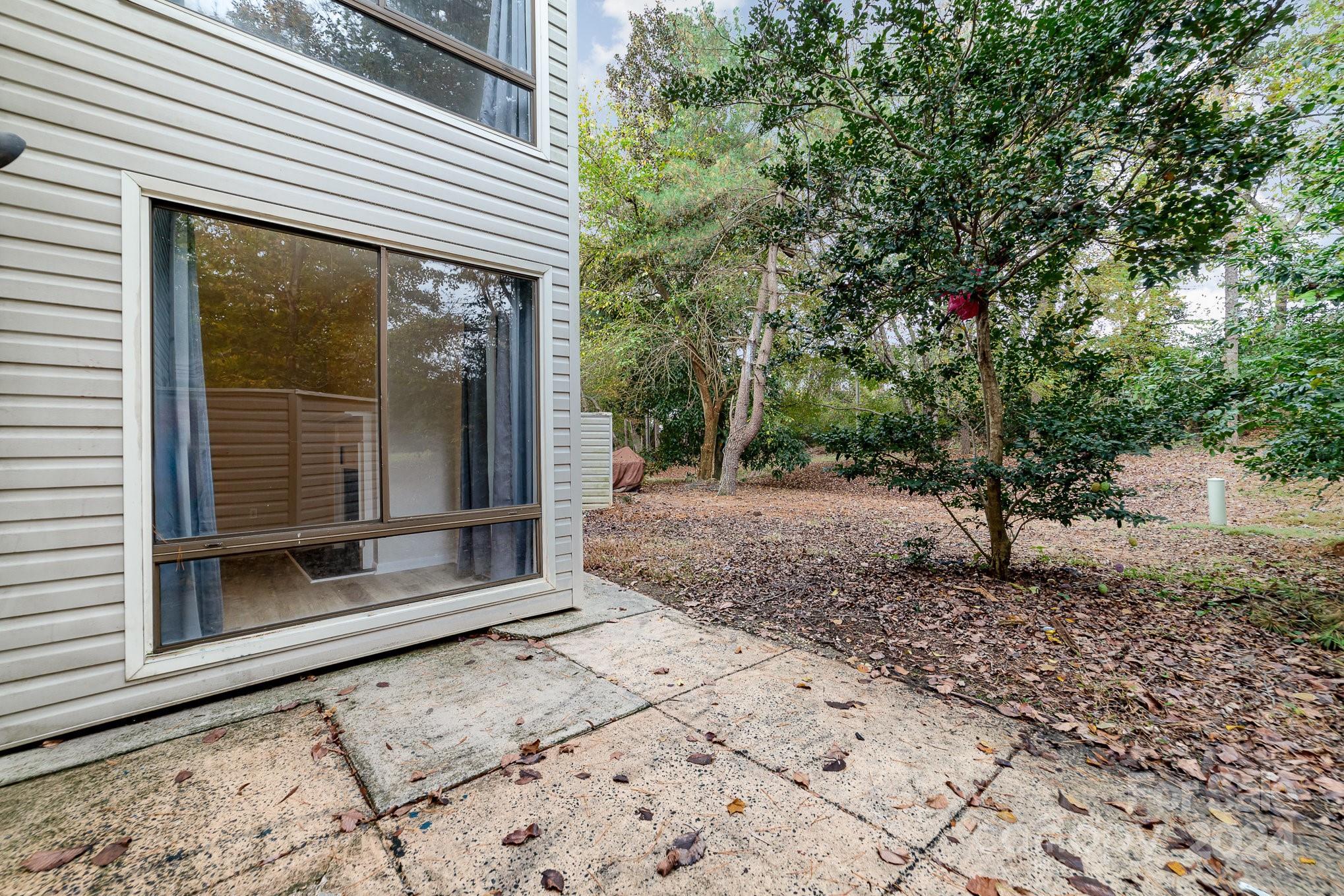 7918 Princess Ann Dr