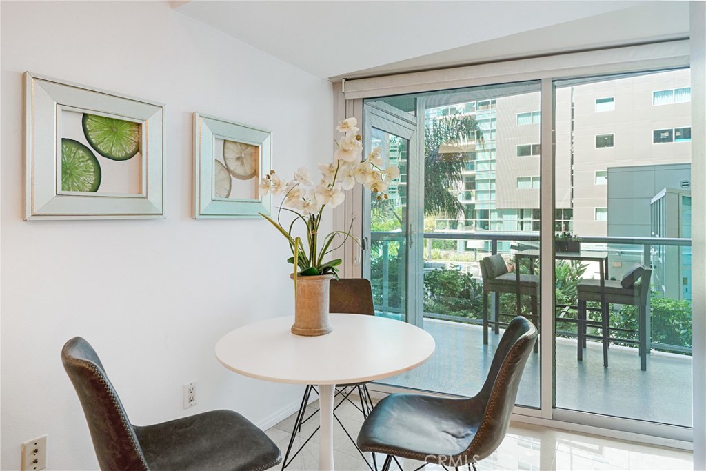 13600 marina Pointe Drive 414