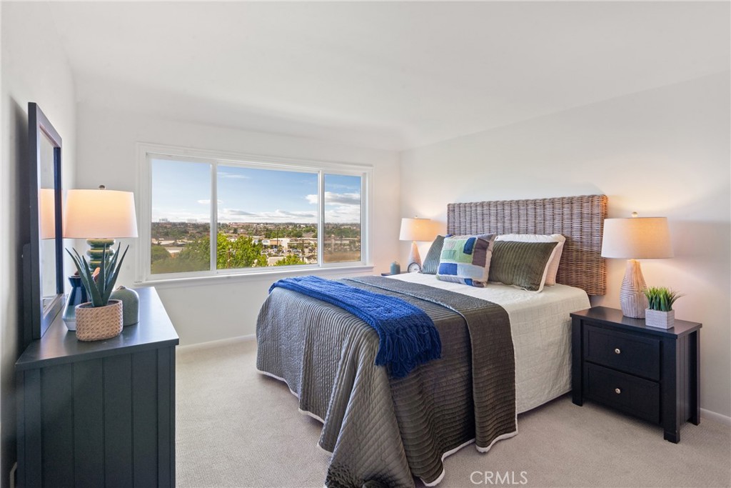 4259 Vista Largo