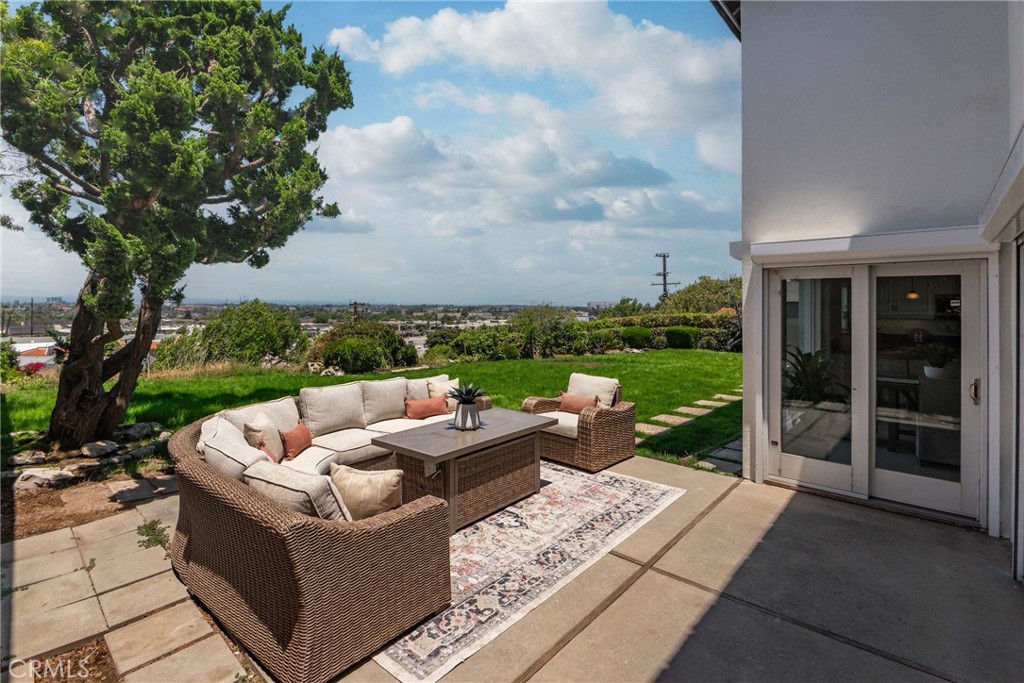 4259 Vista Largo