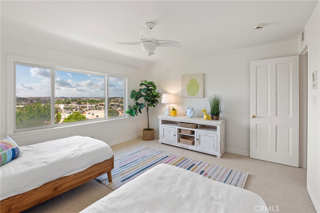 4259 Vista Largo