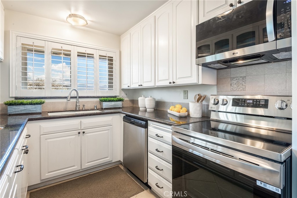 3030 Merrill Drive 24