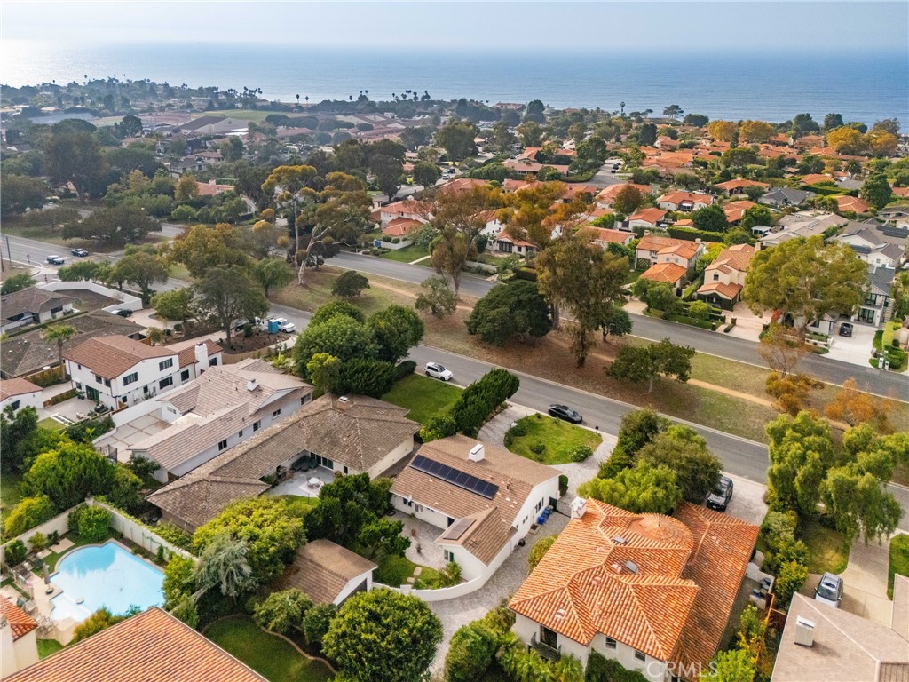 1732 Palos Verdes Drive W