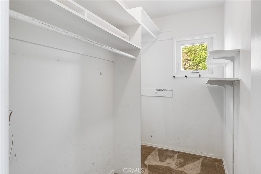 1732 Palos Verdes Drive W