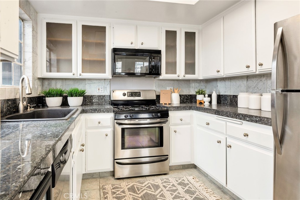 506 N Helberta Avenue 1