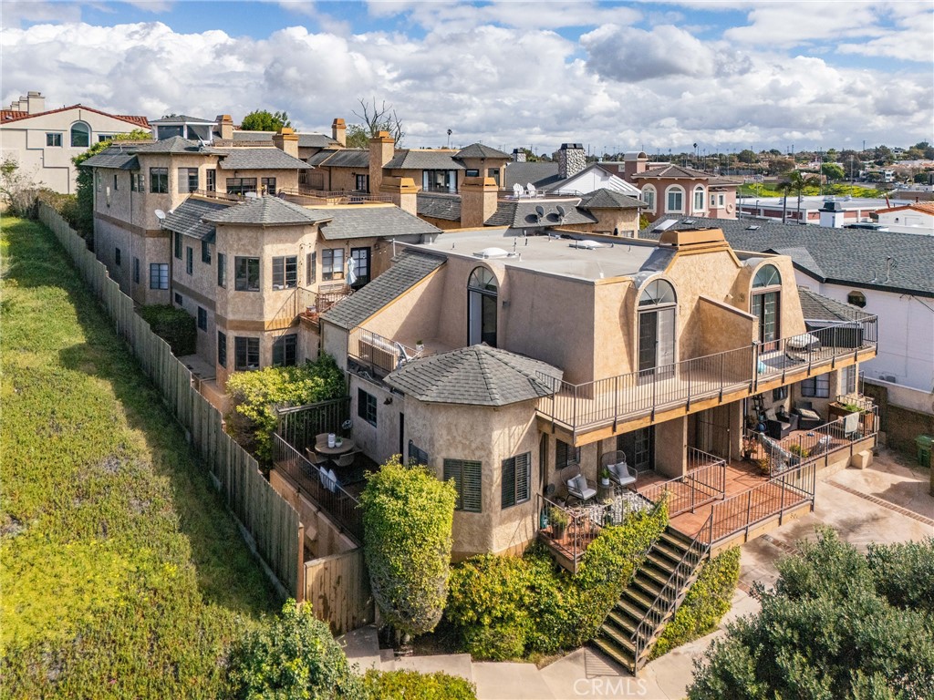 506 N Helberta Avenue 1