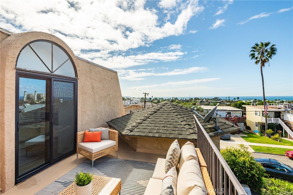 506 N Helberta Avenue 1