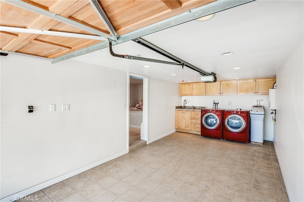 1731 Stanford Avenue