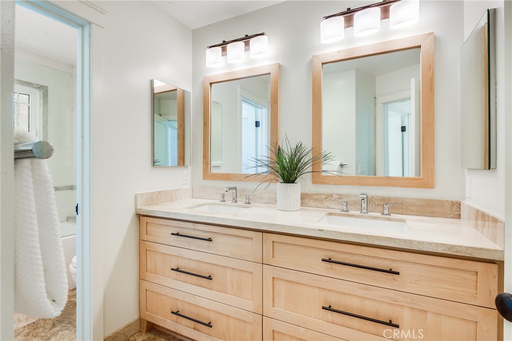 1731 Stanford Avenue