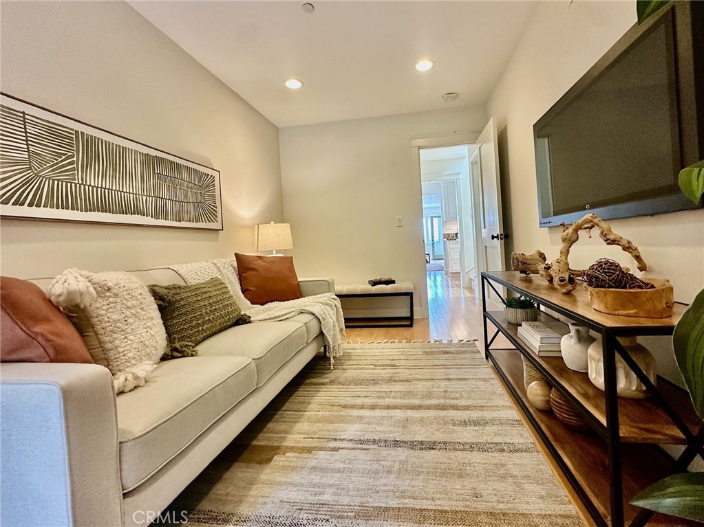 1731 Stanford Avenue