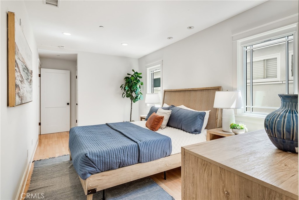 1731 Stanford Avenue