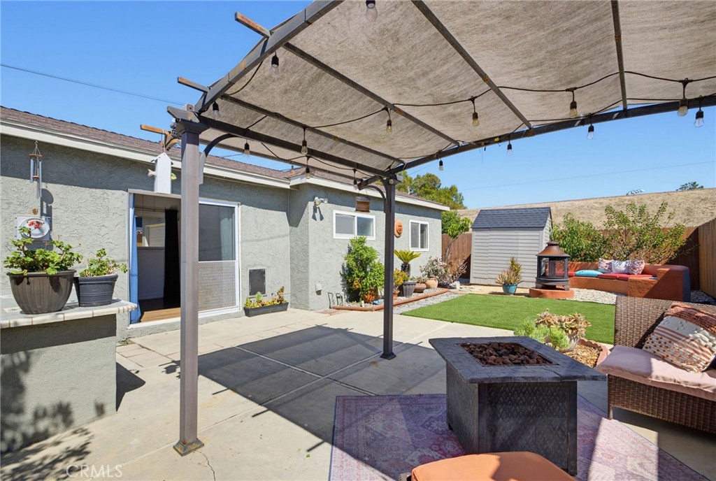 1004 Firmona