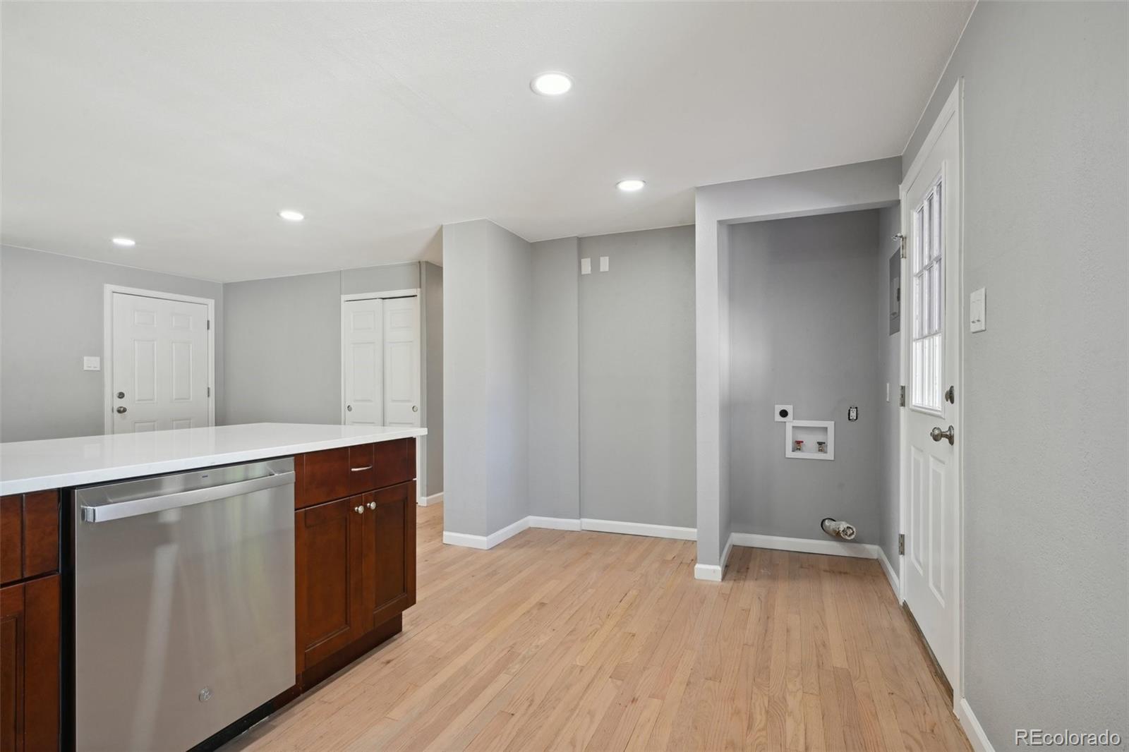 6451 Porter Way