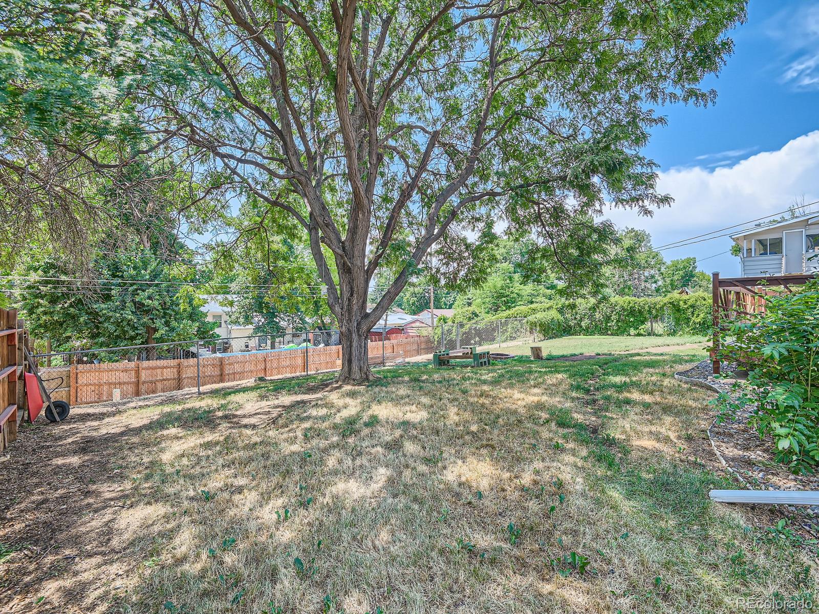 966 W 98th Avenue